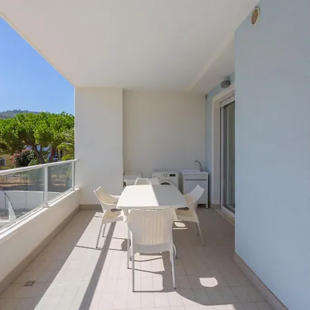 דירה Blue Bay - Rso180 By Interhome *