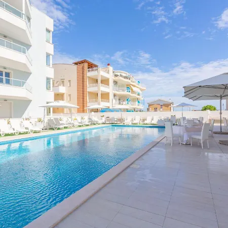 Apartment Blue Bay - Rso180 By Interhome